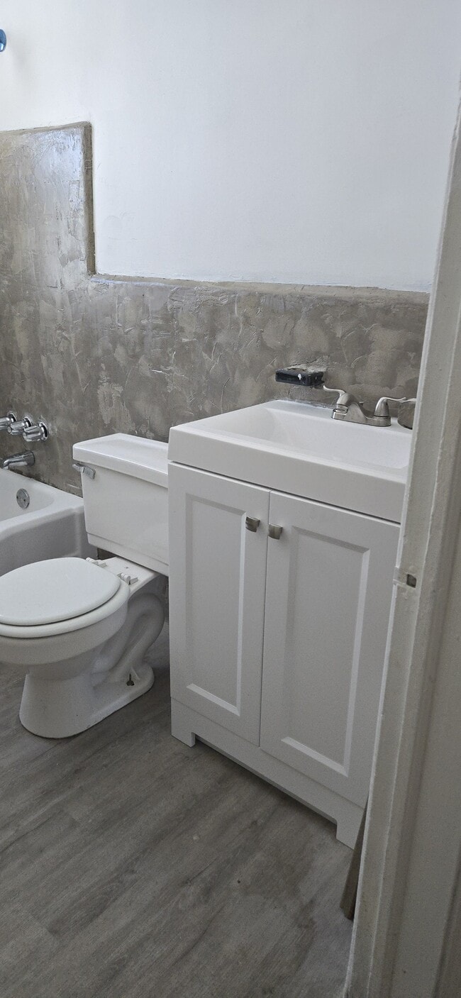 Building Photo - 19451 Woodingham Dr