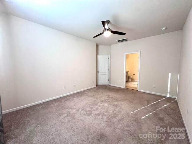 Building Photo - 4239 Merrivale Dr