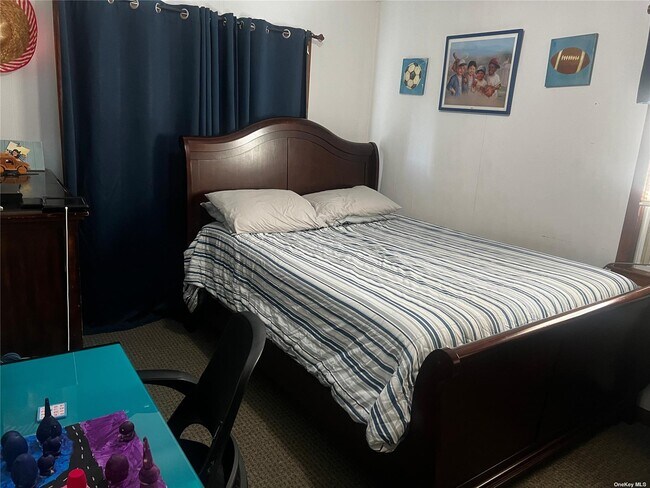 Building Photo - 129 Gordon Ave