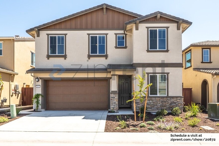 Primary Photo - 4449 Tucker Dr