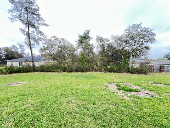 Building Photo - Beautiful 3 Bedroom, 2 Bathroom Home in Ocala!!
