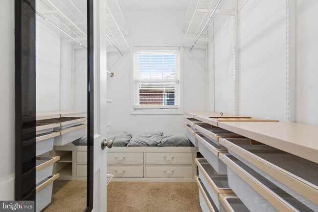 Building Photo - 5114 19th Rd N