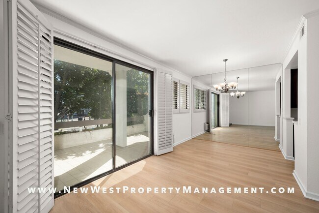 Building Photo - Lovely Marina District 2-bedroom at Park R...
