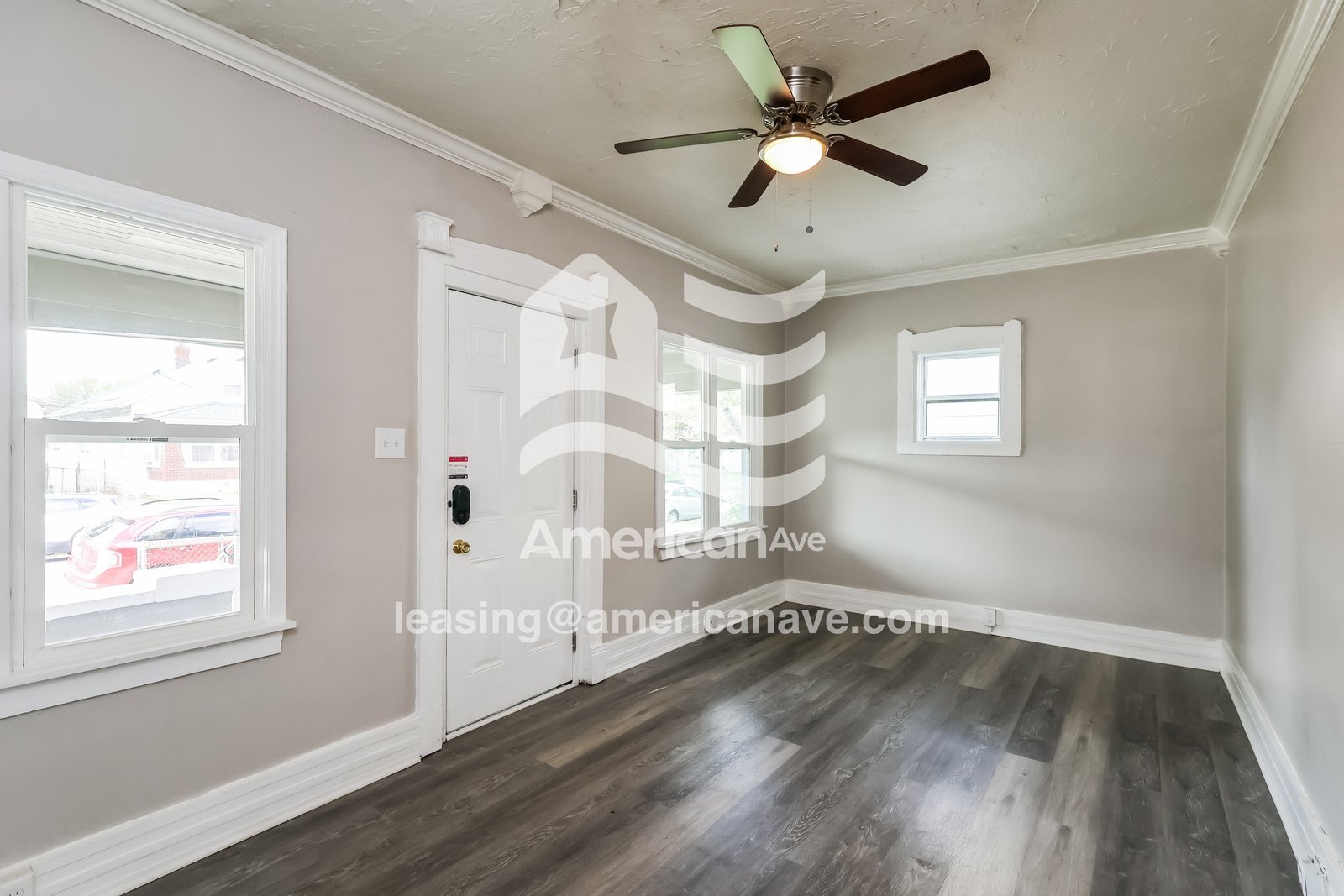 Building Photo - 2123 W Lee St