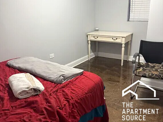 Building Photo - 2937 W Jackson Blvd