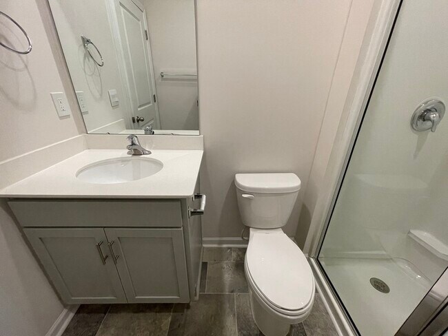 Building Photo - 11009 Austin Estates Dr