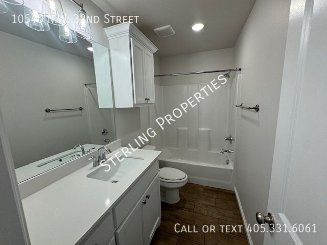 Building Photo - 10540 NW 32nd St