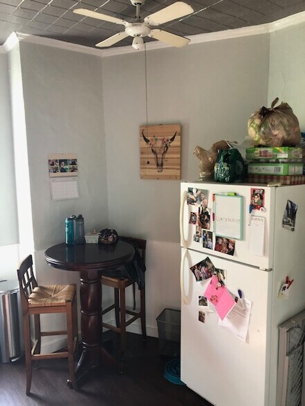 Building Photo - 91 S Washington St.