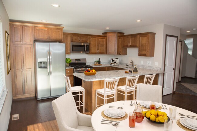 Building Photo - 6353 Pawnee Ln