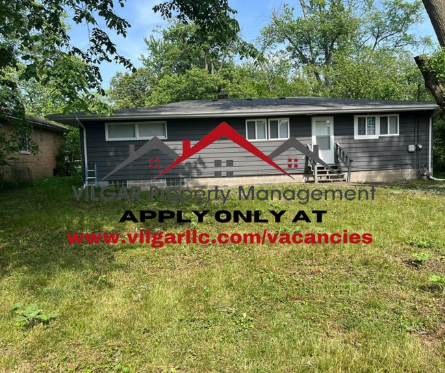 Building Photo - WOW! This is a Home! 3-bedroom, 1-bath hom...