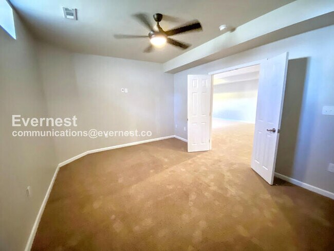 Building Photo - 5 Bed, 4.5 Bath Home with Fenced Yard & Garage / Coming Soon!