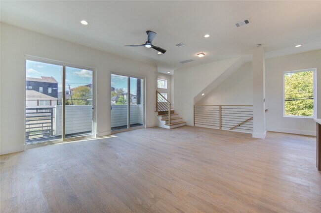 Building Photo - 4702 Coke St