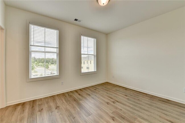 Building Photo - 430 Argosy Pk Cir