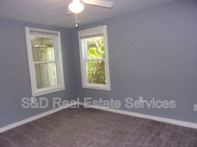 Building Photo - 321 E Patterson St