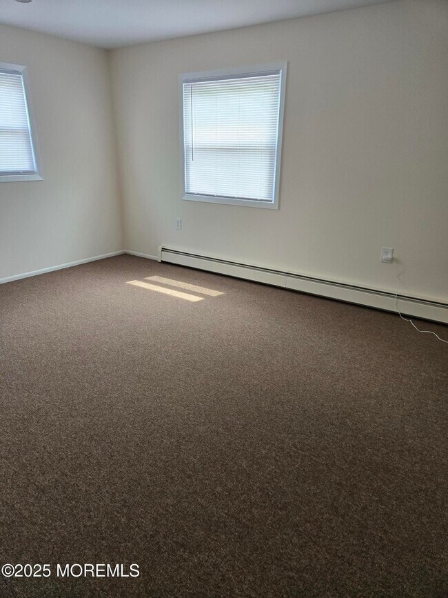 Building Photo - 164 Bonaire Dr
