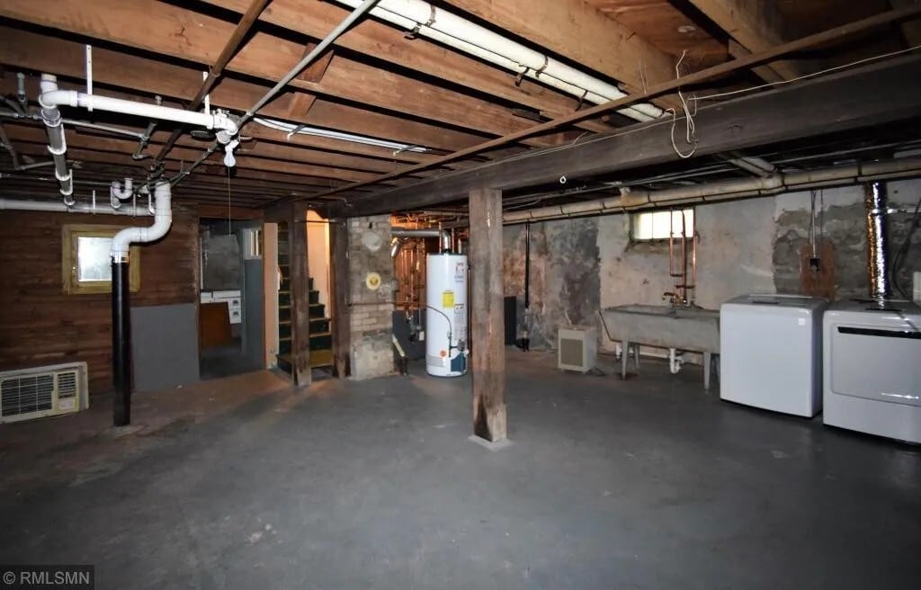 Shared basement in unit laundry - 2055 Temple Ct