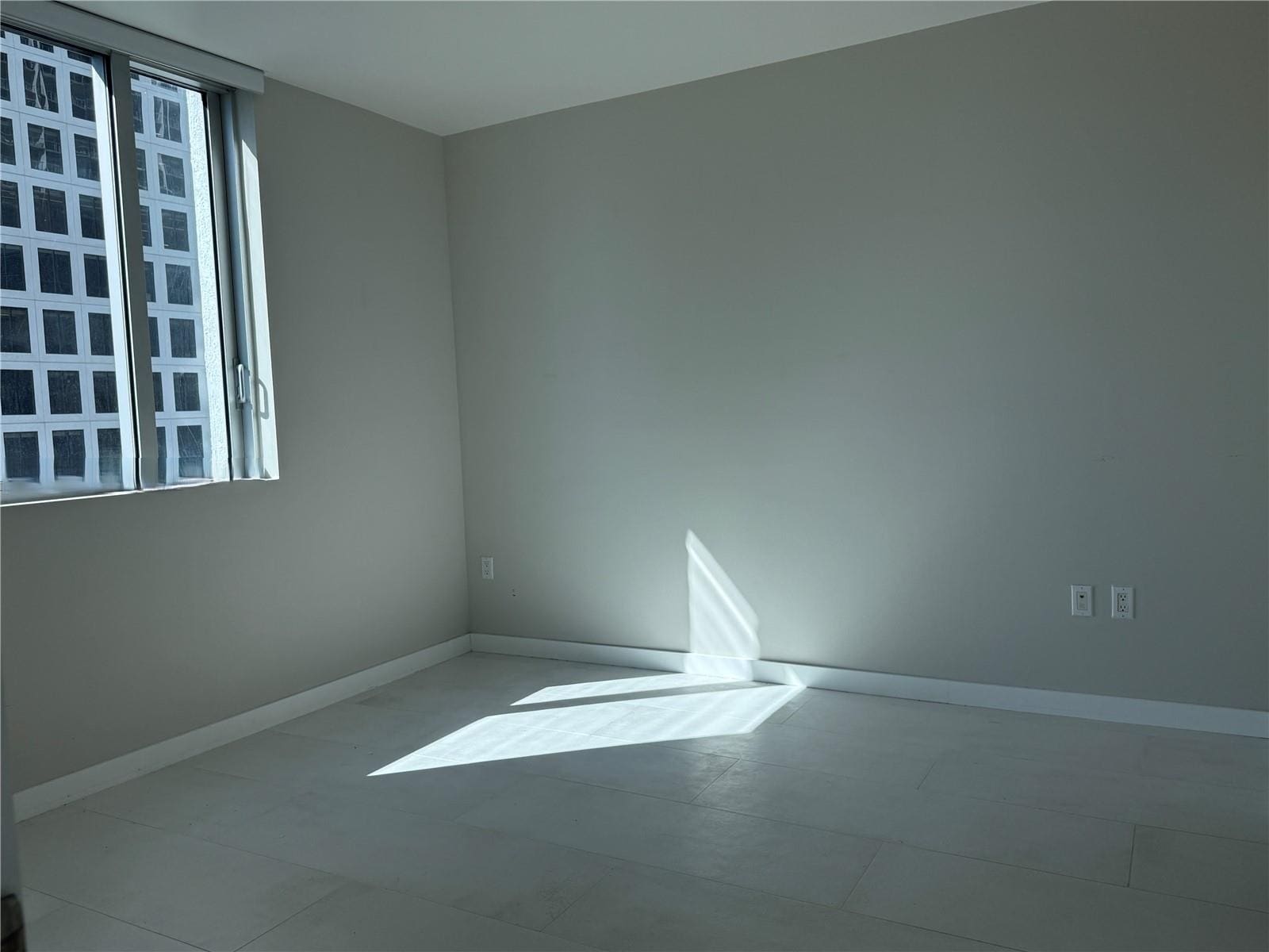 Building Photo - 500 Brickell Ave