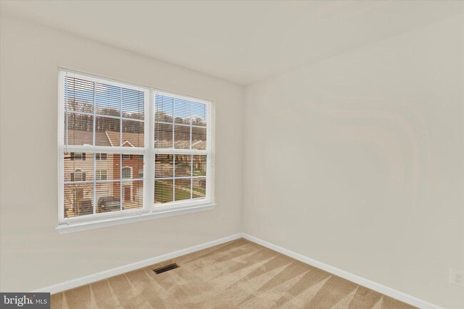 Building Photo - 4706 Wineleaf Ln