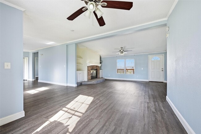 Building Photo - 39512 Donigan Rd