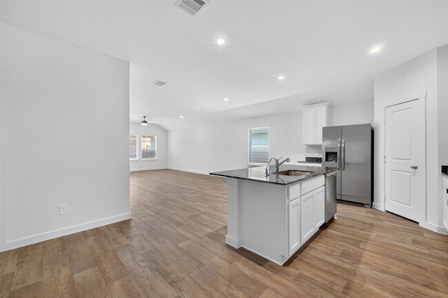 Building Photo - 1703 Stelvio Pass Dr