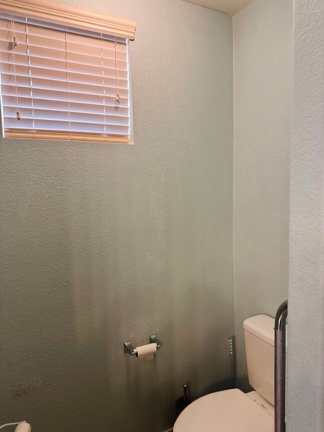 Building Photo - Rancho Sahuarita Home - Lovely 2 Bedroom Plus Den -AVAILABLE JAN 3rd!