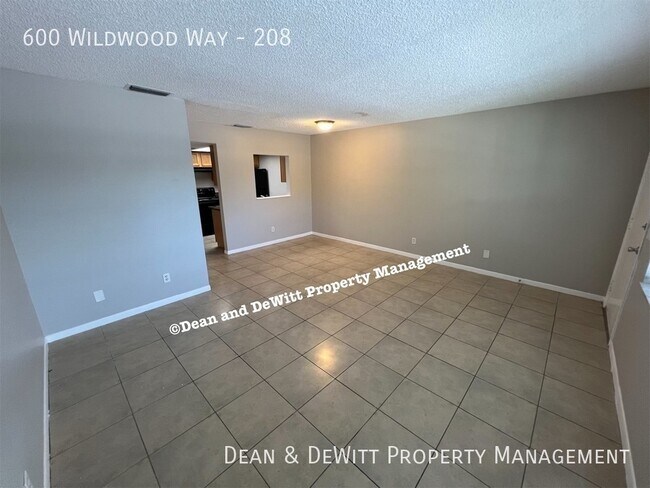Building Photo - 600 Wildwood Way