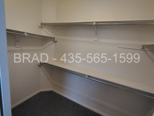 Building Photo - 6780 W 6780 S