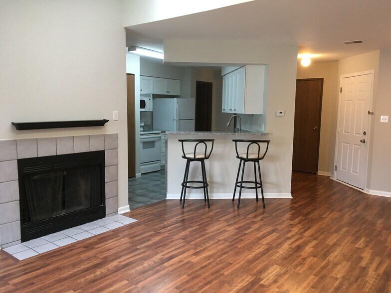 Building Photo - 1374 E Wyndham Cir