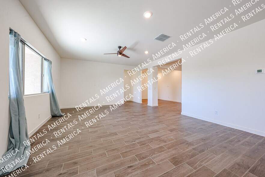 Building Photo - 12557 W Citrus Wy