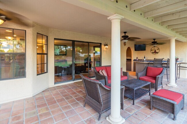 Building Photo - 16025 N 58th Pl