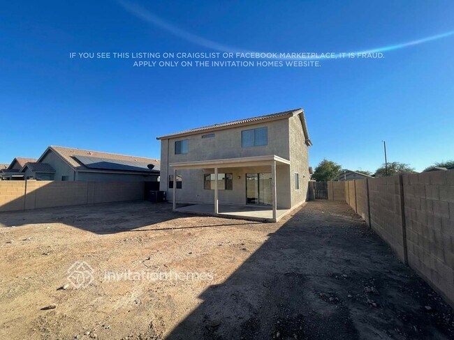 Building Photo - 13842 W Keim Dr