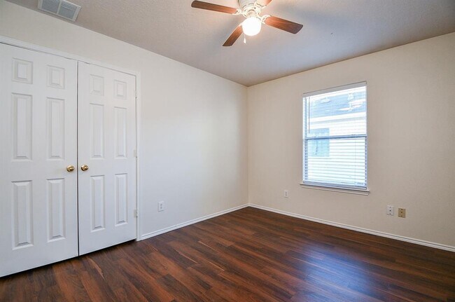 Building Photo - 19111 Yaupon Ranch Dr