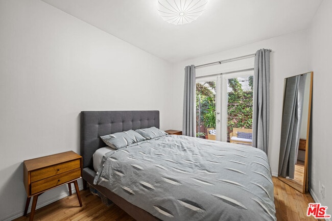 Building Photo - 2340 Abbot Kinney Blvd