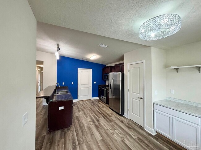 Building Photo - 5143 Carmell Ridge Cir