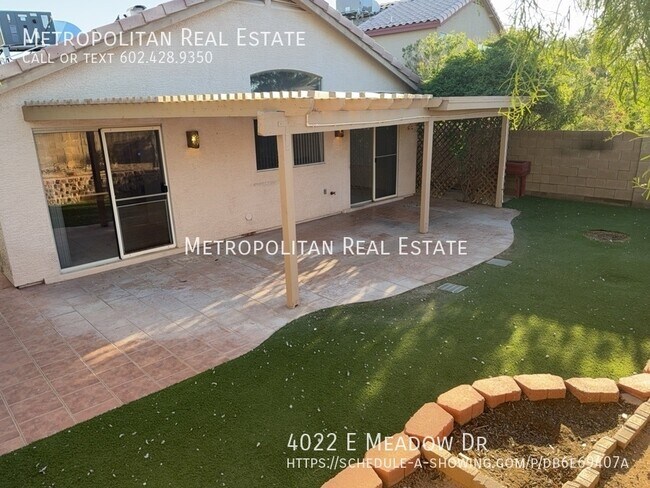 Building Photo - 4022 E Meadow Dr