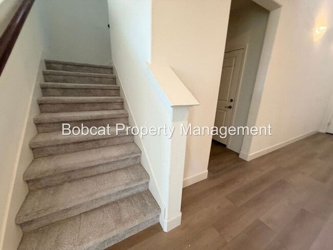 Building Photo - 1751 Boundary Peak St