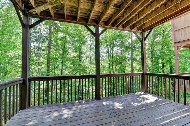 Building Photo - 6961 Fellowship Ln