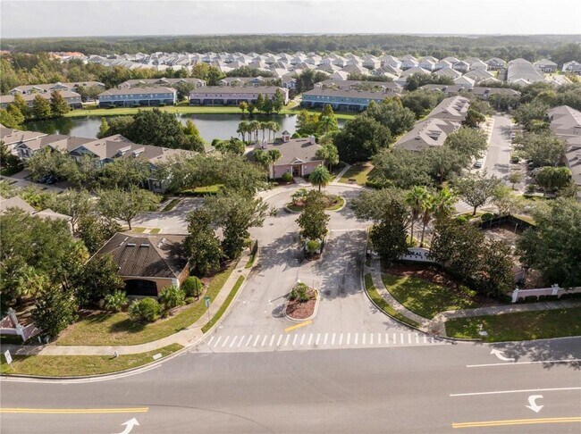 Building Photo - 2433 Caravelle Cir