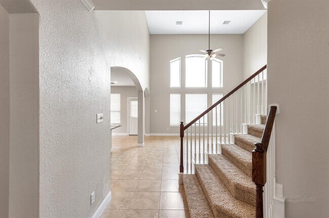 Building Photo - 24935 Crystal Stone Ln