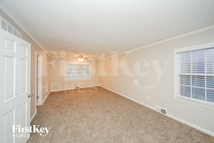 Building Photo - 7270 Stamford Dr