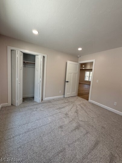 Building Photo - 7071 Township Rd 466