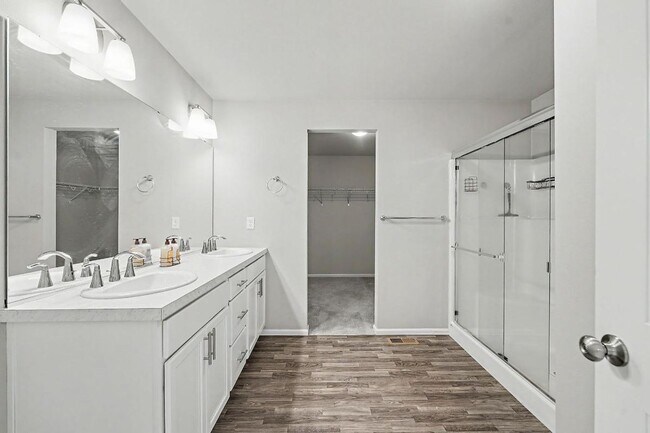 Building Photo - 15065 Iverson Lp SE