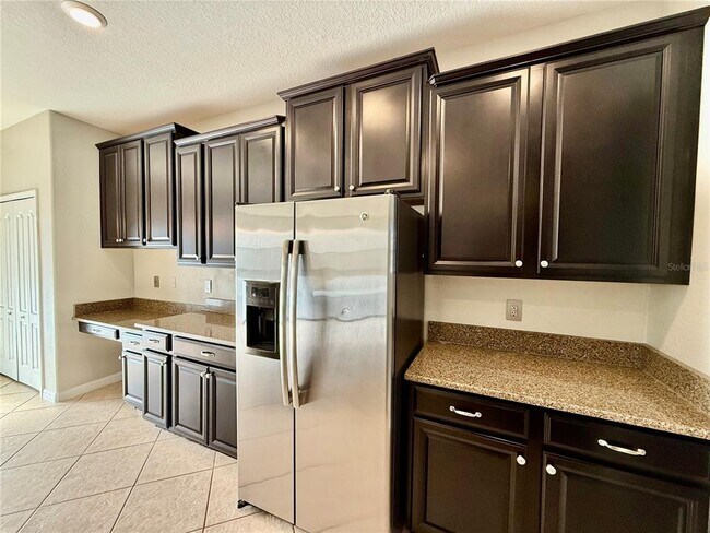 Building Photo - 13242 Wellington Hills Dr
