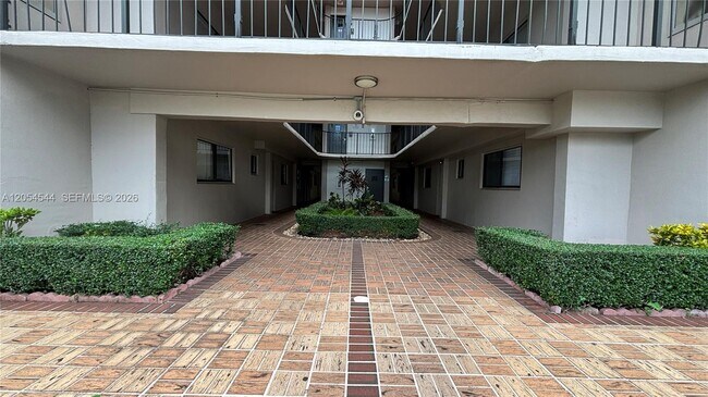 Building Photo - 8540 SW 133rd Avenue Rd