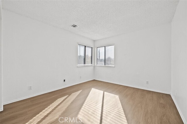 Building Photo - 38501 Larkin Ave