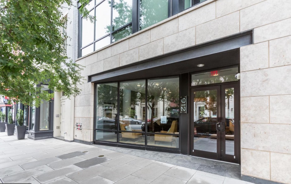 Building Photo - 912 F St NW Apt 901