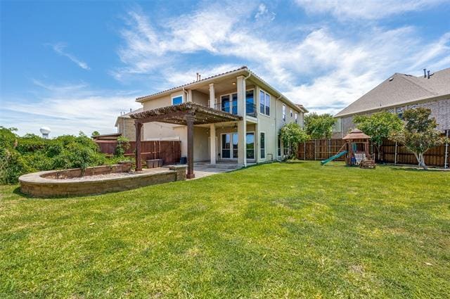 Building Photo - 2043 Loma Alta Dr