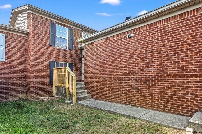 Primary Photo - 412 John Sutherland Dr