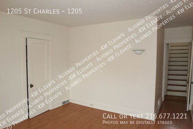 Building Photo - - 3 Bed 1 Bath in Lakewood