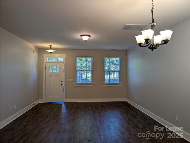 Building Photo - 2706 Tranquil Oak Pl
